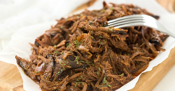 Four-Ingredient Slow Cooker Dr. Pepper Pulled Pork
