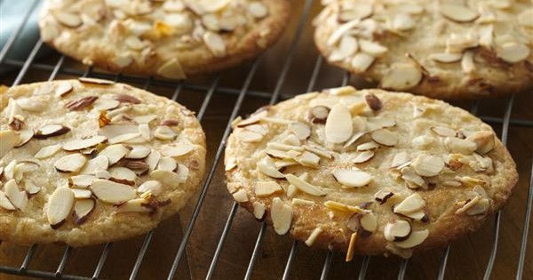 Almond Café Cookies