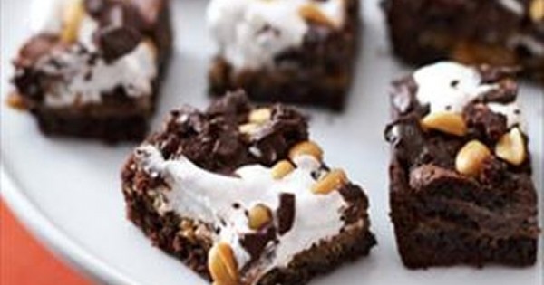 Chocolate-Peanut Butter Mallow Bars