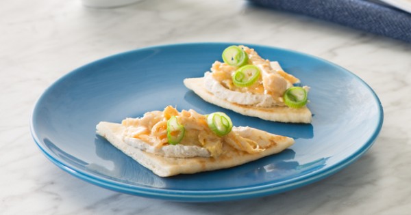 Curry-Chicken Naan Bites