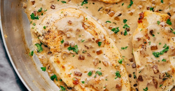 Skillet Chicken in Balsamic Caramelized Onion Cream Sauce