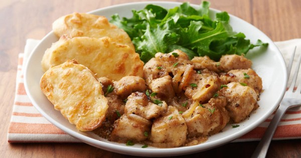 Slow-Cooker French Onion Chicken