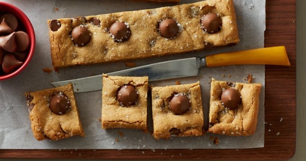 Peanut Butter Blossom Bars