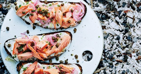 Smoked Salmon Tartines with Fried Capers