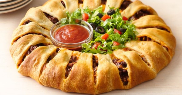Taco Crescent Ring