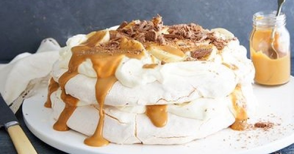 Banoffee Pavlova