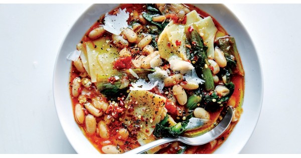 Pasta e Fagioli With Escarole
