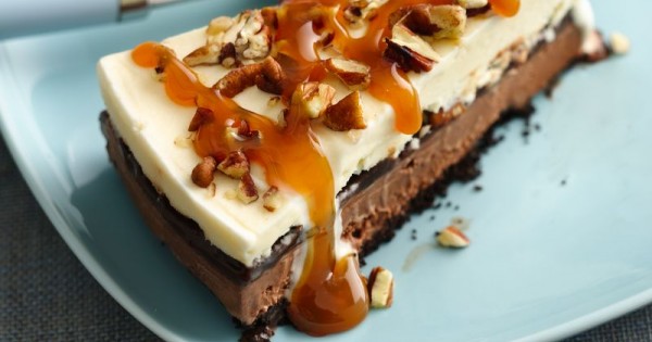 Skinny Turtle Ice Cream Cake