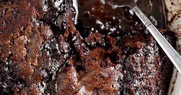 Hot Fudge Chocolate Pudding Cake