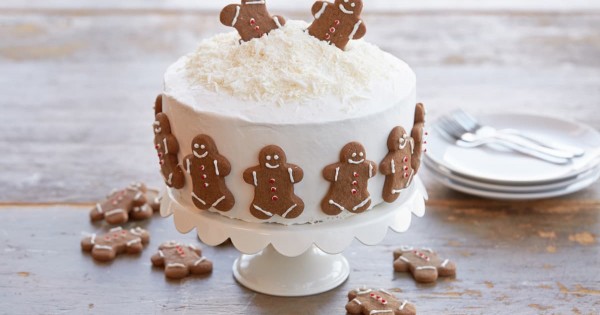 Holiday Gingerbread Cookie Cake