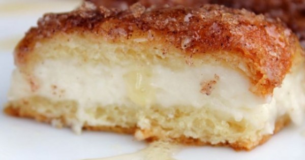 Sopapilla Cheesecake Pie