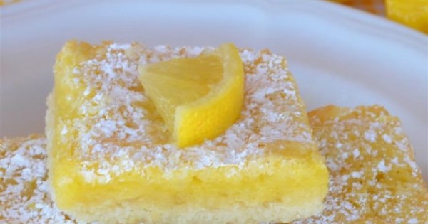 The Best Lemon Bars
