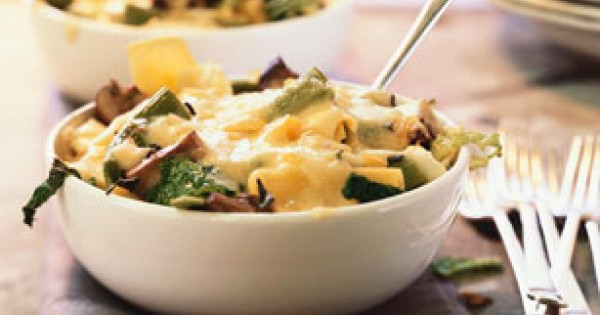 Pasta Bake with Cheese, Mushrooms and Kale