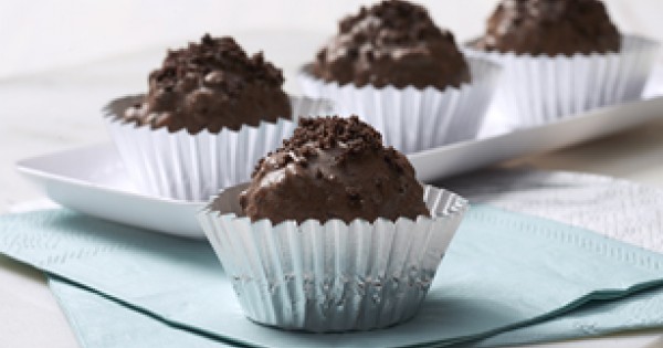 OREO-Peanut Butter Jingle Balls