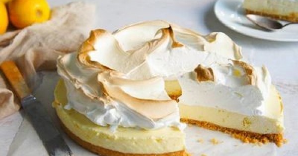 Lemon Meringue Cheesecake