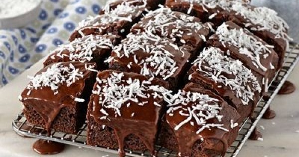 Double Chocolate Lamingtons