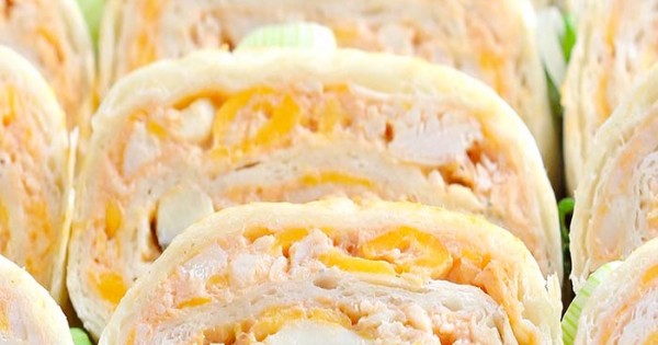 Buffalo Chicken Tortilla Roll Ups