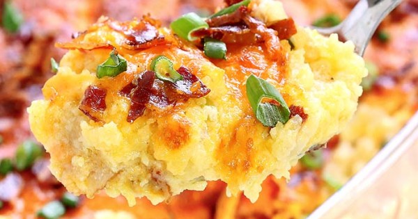 Twice Baked Potato Casserole