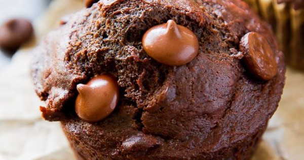 Whole Wheat Double Chocolate Banana Muffins