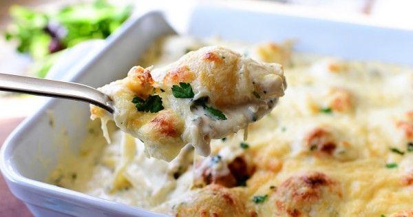 Chicken Alfredo Stuffed Shells