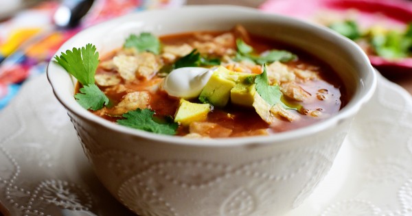 Slow Cooker Chicken Tortilla Soup
