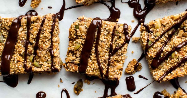 Quinoa Crunch Snack Bars