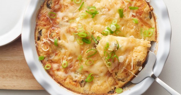 Impossibly Easy Mushroom-Swiss Turkey Burger Pie