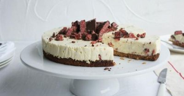 Cherry Ripe Cheesecake