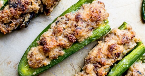 Stuffed Jalapeño Poppers