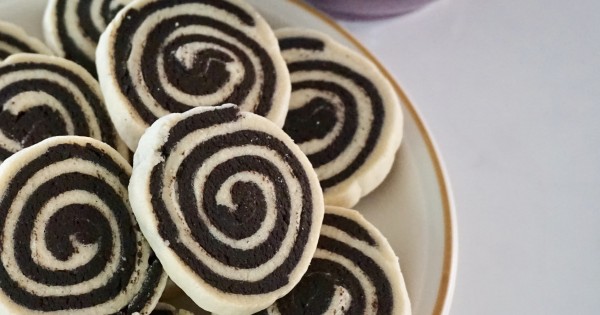 Chocolate Vanilla Swirl Cookies