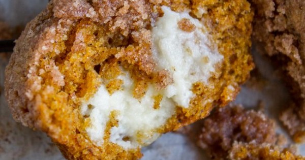 Pumpkin Cream Cheese Muffins