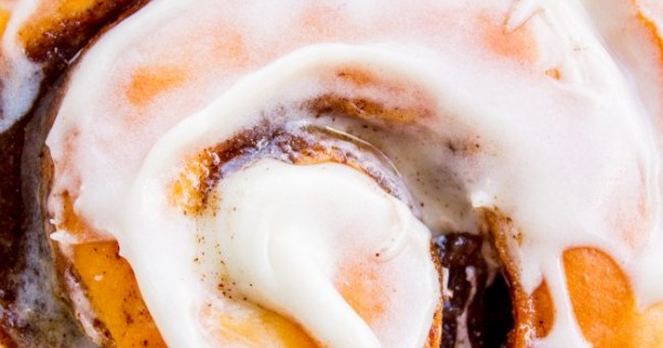 The FLUFFIEST Homemade Cinnamon Rolls of Your Life