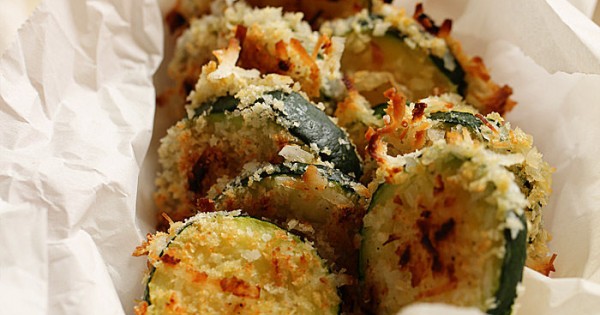 Crispy Baked Coconut Zucchini with Mango-Jalapeno Dipping Sauce