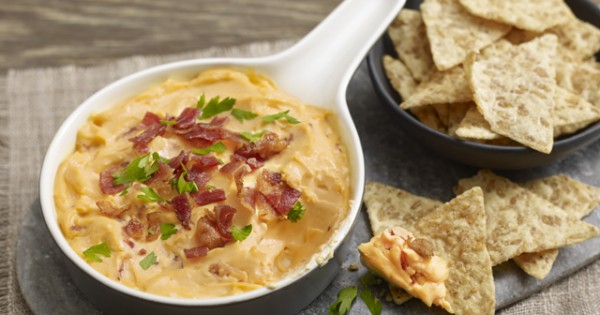 Creamy Cheddar-Bacon Dip