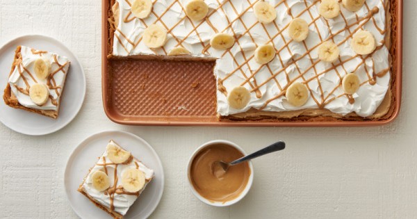 Peanut Butter-Banana Slab Pie