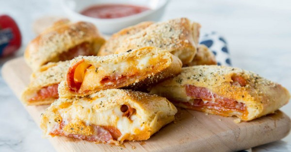 Pepperoni Pizza Bread