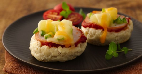 Hawaiian Pizza Biscuit Appetizers