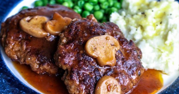 Easy and Tasty Salisbury Steak With Gravy