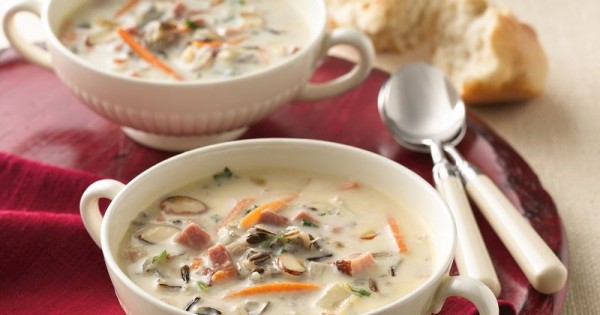Slow-Cooker Creamy Ham and Wild Rice Soup
