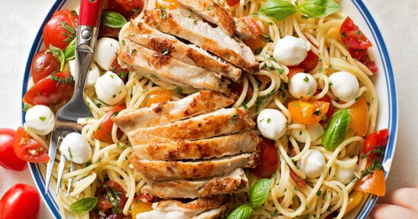 Bruschetta Chicken and Pasta