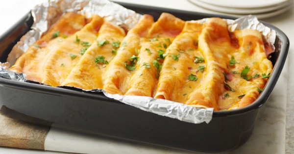5-Ingredient Chicken Enchilada Casserole