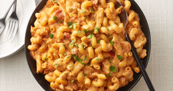 Slow-Cooker Cheesy Chicken Enchilada Pasta