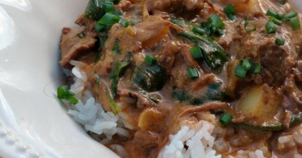 Slow Cooker Thai Curried Beef