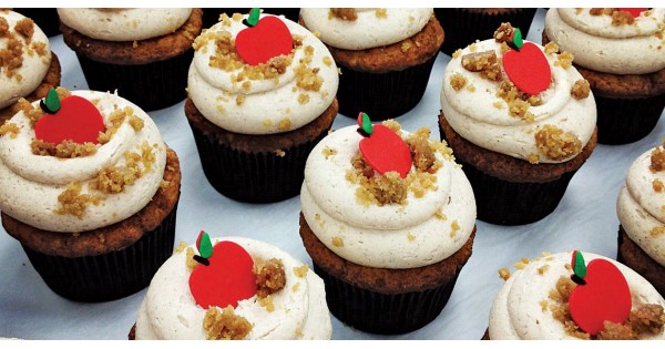 Big Apple Crumble Cupcakes