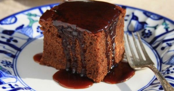 Old fashioned gingerbread recipe – the cake I love best of all