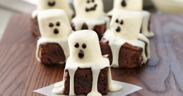 Spooky Boo Brownies