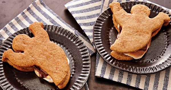 Halloween Ghost S'mores