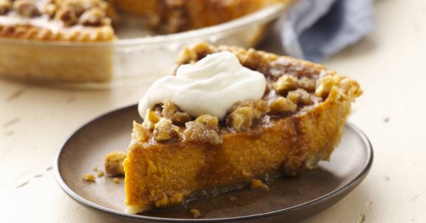 Maple-Walnut Pumpkin Pie