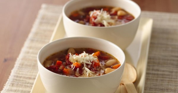 Chunky Tomato-Bean Soup