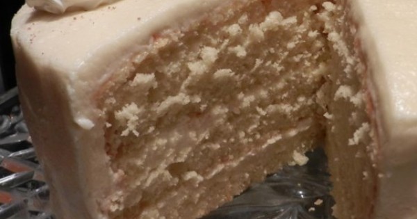 Deep South Eggnog Cake